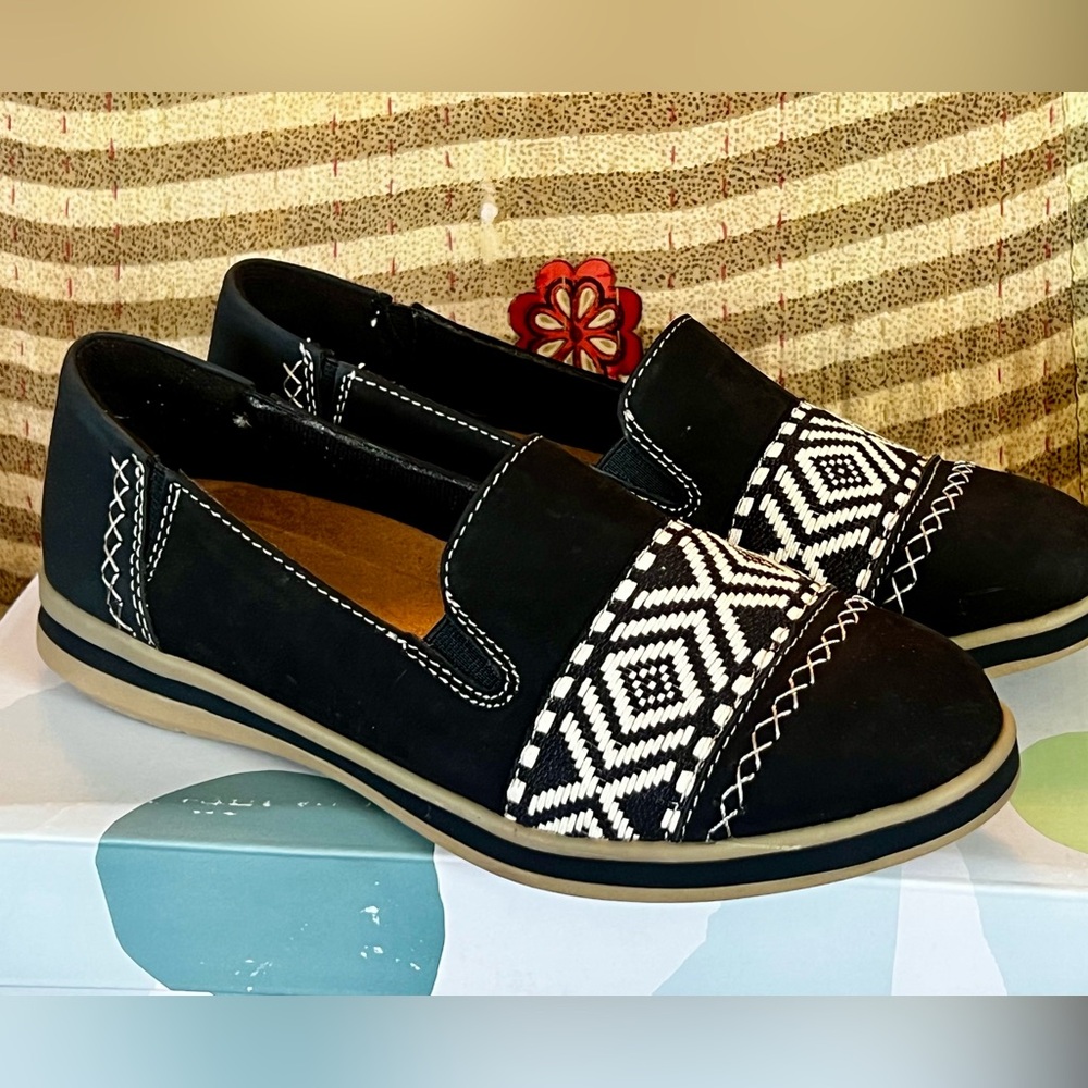 Earth Origins Bailey Slip-On Flat 8